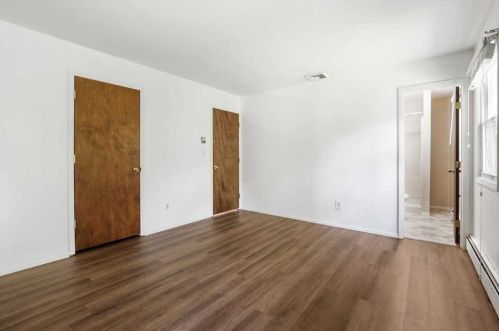 72 Spook Hl Rd, New Hamburg NY  12590-4305 exterior