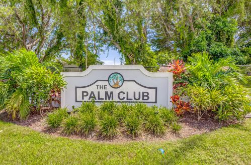 1281 Slash Pne Cir, West Palm Beach FL  33409-7086 exterior