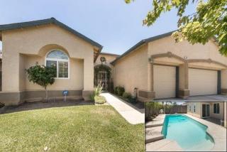 2461 Lind Ave, Fresno, CA 93725-1882