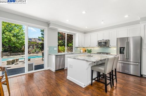 4220 Milton Way, Livermore, CA 94551-4823
