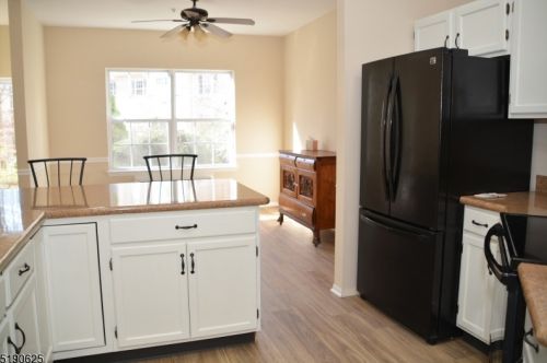 6110 Richmond Rd, West Milford Lakes NJ  07480-5117 exterior