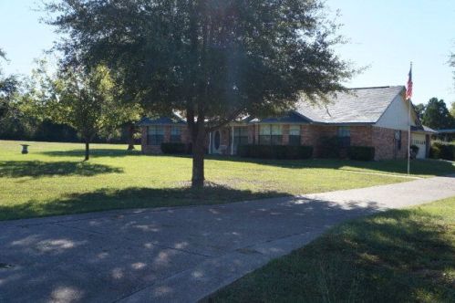 207 Country Ln, Log Cabin, TX 75148-9468