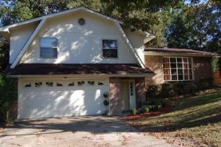 8496 Cross Timbers Cir, Hixson, TN 37343-1670
