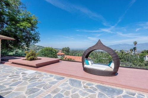 1800 Buenos Aires Dr, Covina CA  91724-3901 exterior