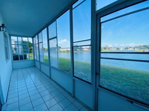 372 Chatham, West Palm Beach, FL 33417-1857