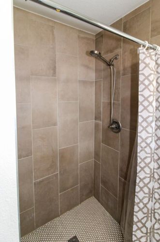 2828 41st Ave, Saint Petersburg FL  33714-4546 exterior