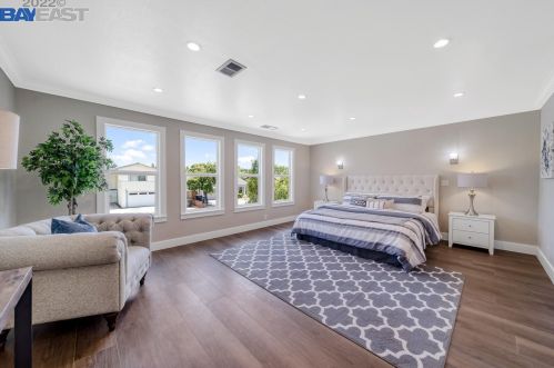 829 Katrina St, Livermore CA  94550-2392 exterior