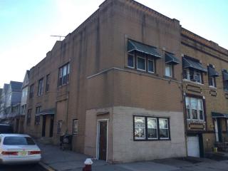 498 Avenue A, Bayonne, NJ 07002-1556