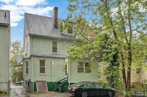 68 Eppirt St, East Orange NJ  07018-2505 exterior