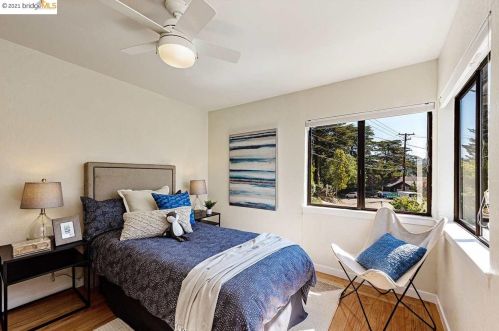 6730 Heartwood Dr, Oakland CA  94611-2337 exterior