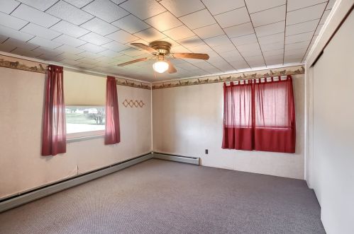 1215 Mount Jackson Rd, New Castle PA  16102-2919 exterior