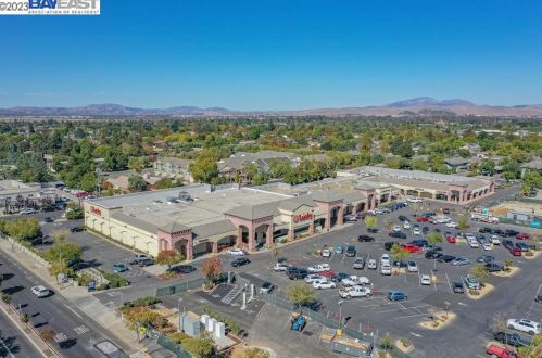 1728 Catalina Ct, Livermore CA  94550-6413 exterior