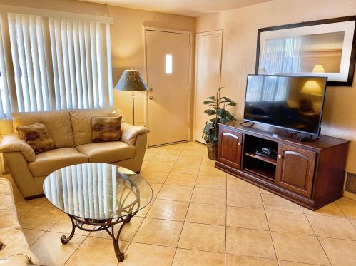3428 Everett Dr, Phoenix AZ  85032-5134 exterior