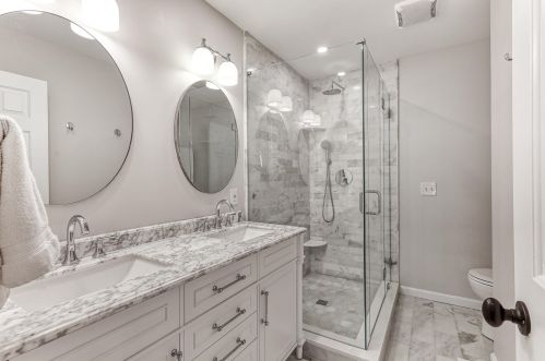 24 Greenbriar Ave, Covington KY  41017-2752 exterior