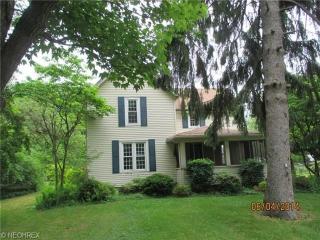 8873 Lake Shore Blvd, Concord Township, OH 44060-1521