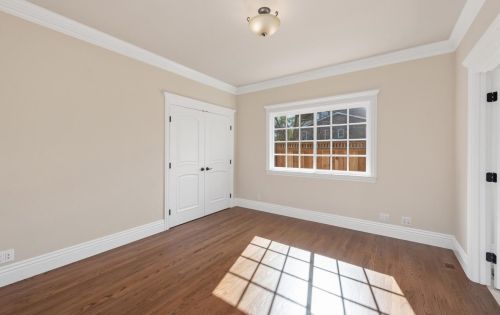 1916 Hull Ave, Redwood City CA  94061-3315 exterior