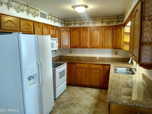 15434 Ridgeview Rd, Sun City AZ  85351-1568 exterior