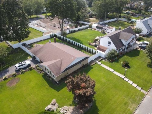140 Coleman Rd, South Setauket, NY 11720-3056