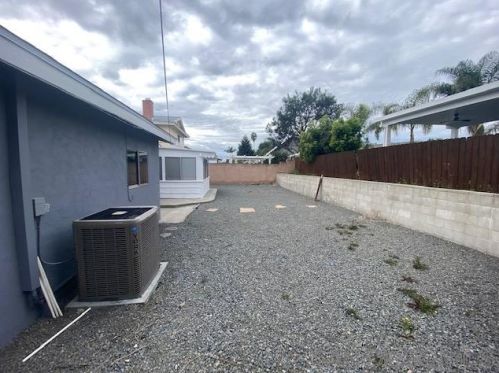 7608 El Paso St, La Mesa CA 91942-4304 exterior