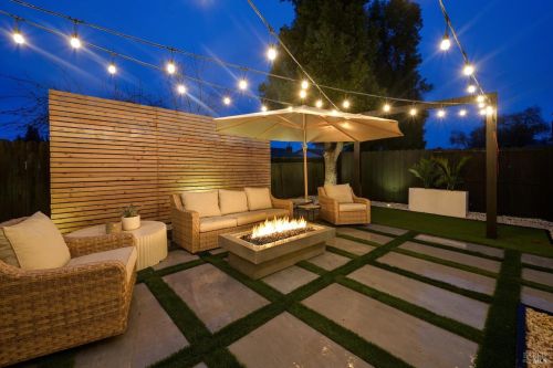 403 Temple Dr, Vacaville CA  95687-5146 exterior