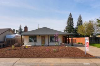 3310 Kroy Way, Sacramento, CA 95820-2040