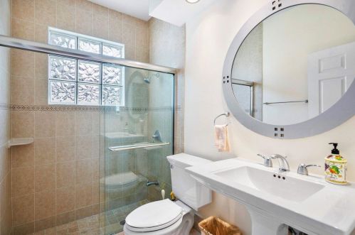 6670 Newport Lk Cir, Boca Raton FL 33496-3001 exterior