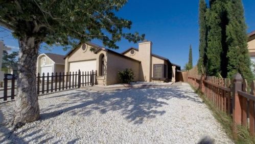 12219 Galaxy St, Victorville, CA 92392-9528
