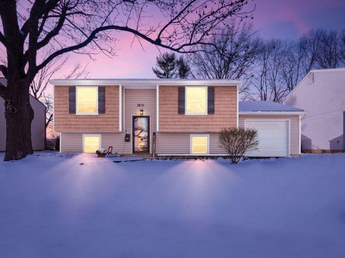 3631 Christopher Pl, Darbydale OH  43123-2427 exterior