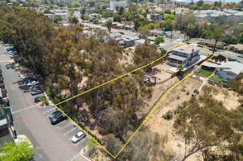 5113 Guava Ave, La Mesa, CA 91942-8214