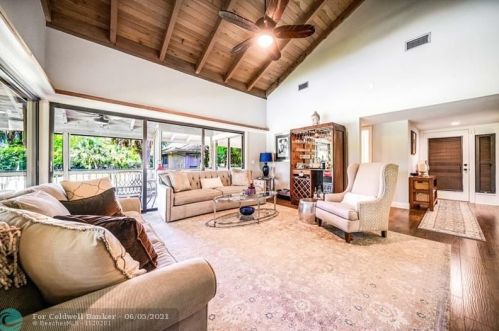 7075 Rain Forest Dr, Boca Raton, FL 33434-5256