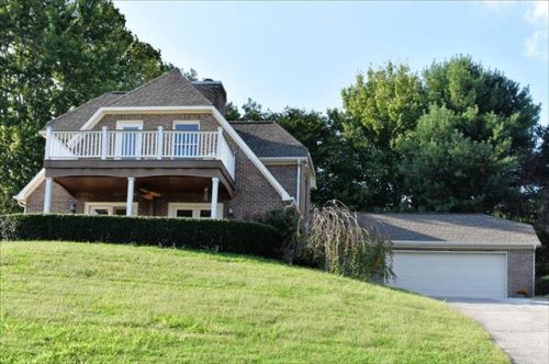 872 Spinnaker Rd, Knoxville, TN 37934-4792