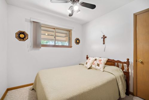 3231 85, Milwaukee WI 53227-4616 exterior