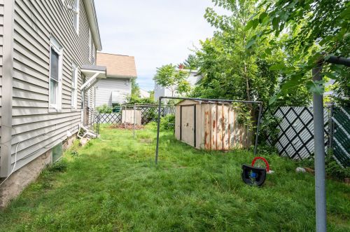 78 Palm St, Nashua NH  03060-3828 exterior