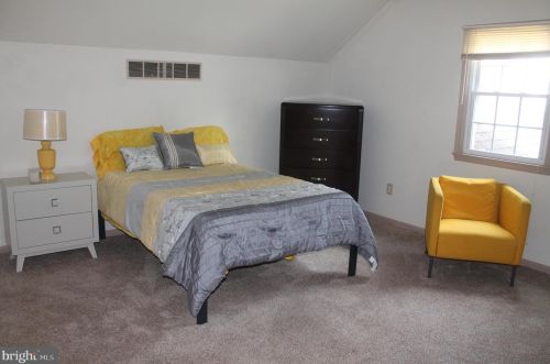 704 Independence Blvd, Dover DE  19904-2658 exterior