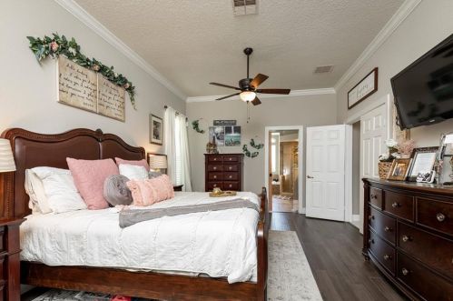 127 Oakley Ct, De Bary FL  32713-4101 exterior