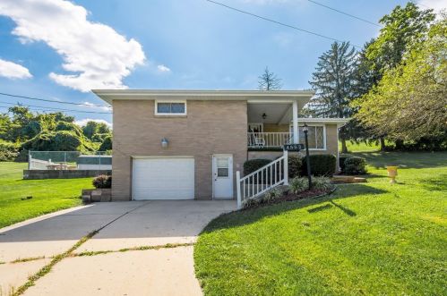 4552 Battle Ridge Rd, Noblestown, PA 15071-1708