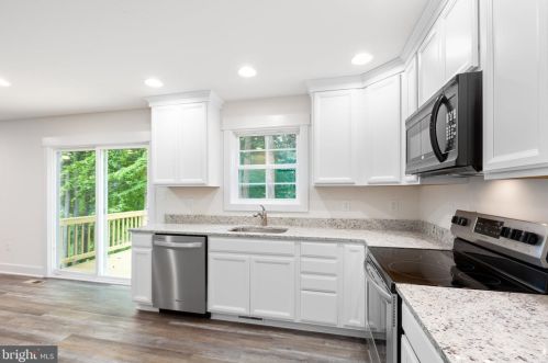 8497 Colfax Dr, Owens VA  22485-7162 exterior