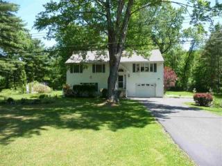 241 Nasner Ln, Beckers Corners, NY 12158-1236
