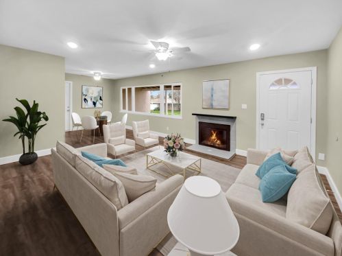 6323 Channing Dr, North Highlands, CA 95660-4343