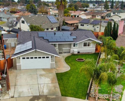 511 Curry Ct, Manteca, CA 95337-5301