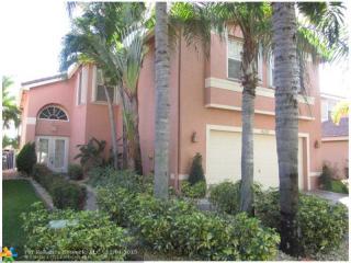 16376 26th St, Hollywood, FL 33027-4411