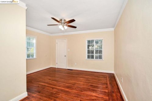 2 Sycamore Ct, West Pittsburg CA  94565-1633 exterior