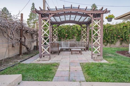 1343 4 St, Simi Valley CA 93065-3110 exterior