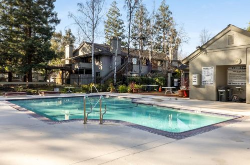 3407 La Terrace Cir, San Jose CA  95123-5324 exterior
