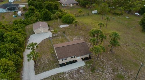 505 Willard Ave, Lehigh Acres, FL 33972-7852