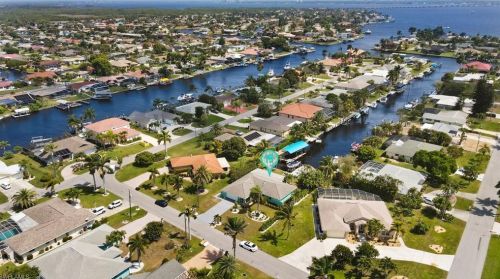 2807 20 Ave, Cape Coral FL  33904-4020 exterior