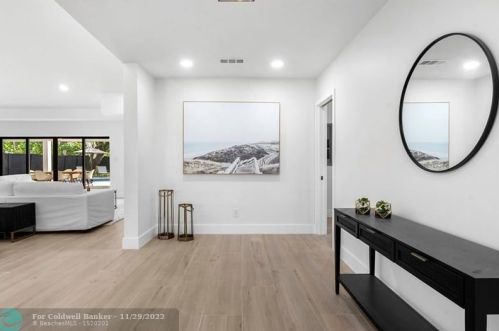 3750 32nd Ter, Hollywood FL  33021-2621 exterior