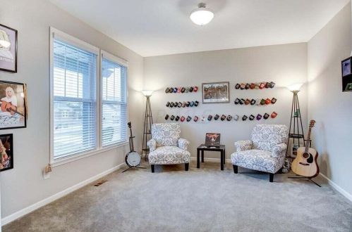 735 Meadow Ridge Way, Marysville OH  43040-8119 exterior