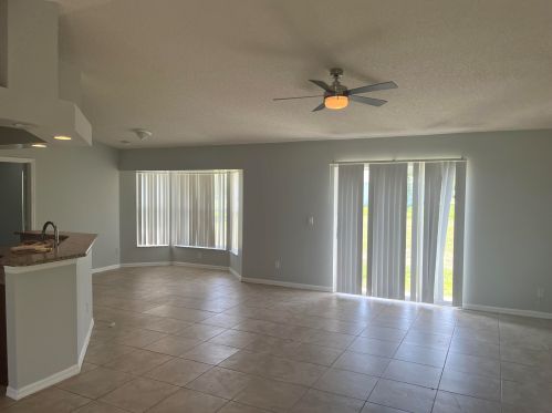 5766 Cone St, Fort Pierce FL  34986-3926 exterior