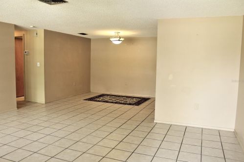 7732 Seashore Dr, Port Richey, FL 34668-1141